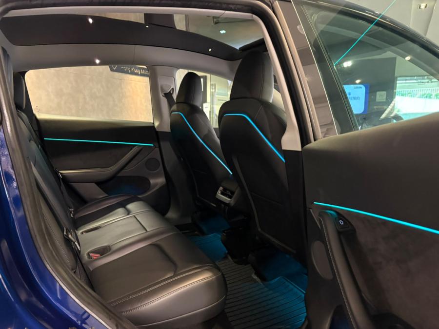 Model Y Lond Range - Image 4